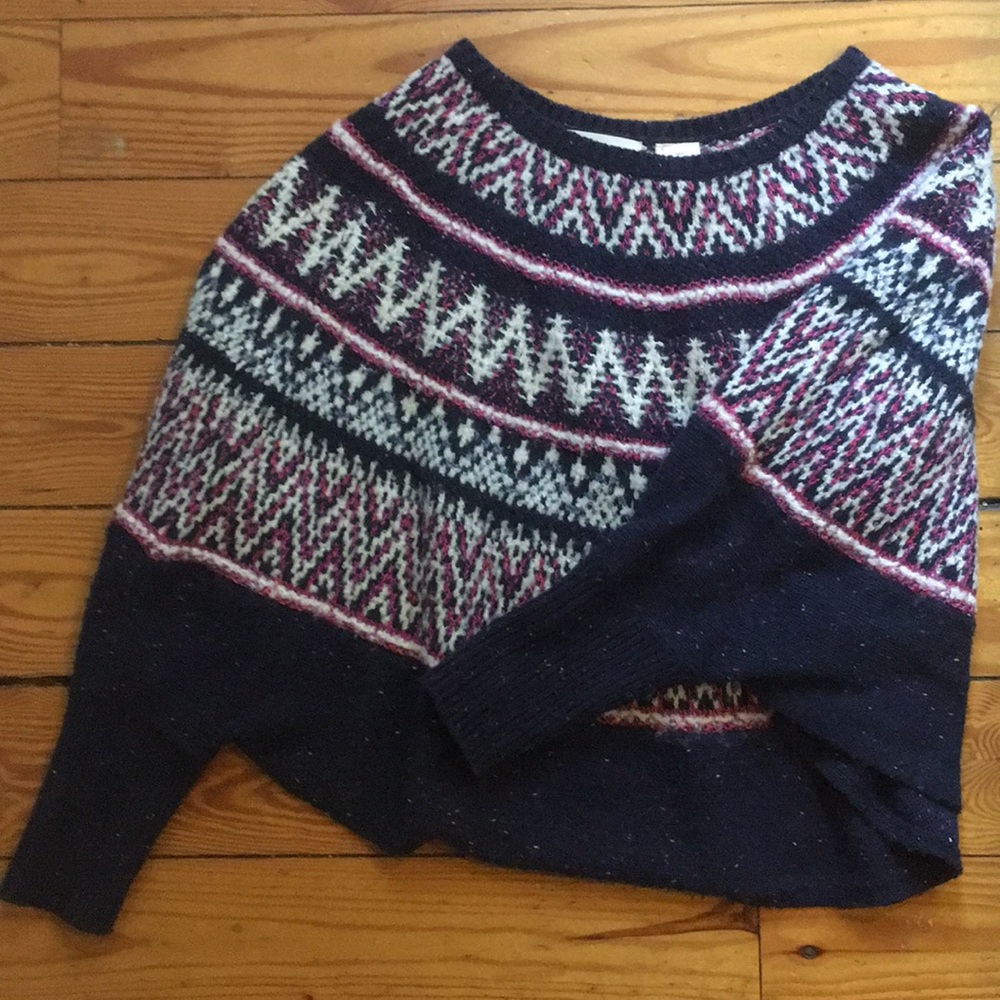 ANTHROPOLOGIE Sleeping on snow poncho sweater